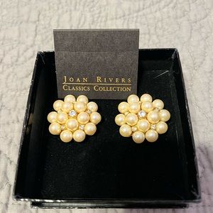 Vintage Joan Rivers gold tone/pearl/CZ clip-on earrings